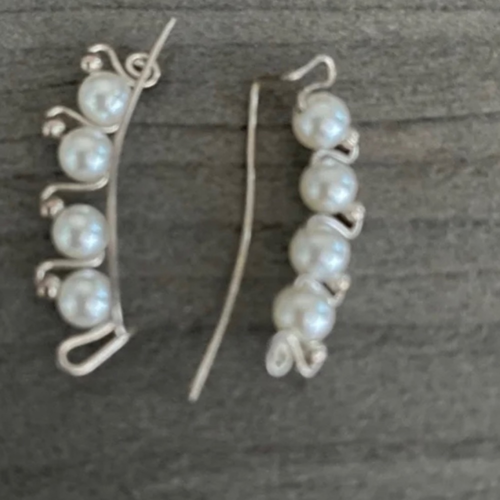 PEARL EARRING JACKETS